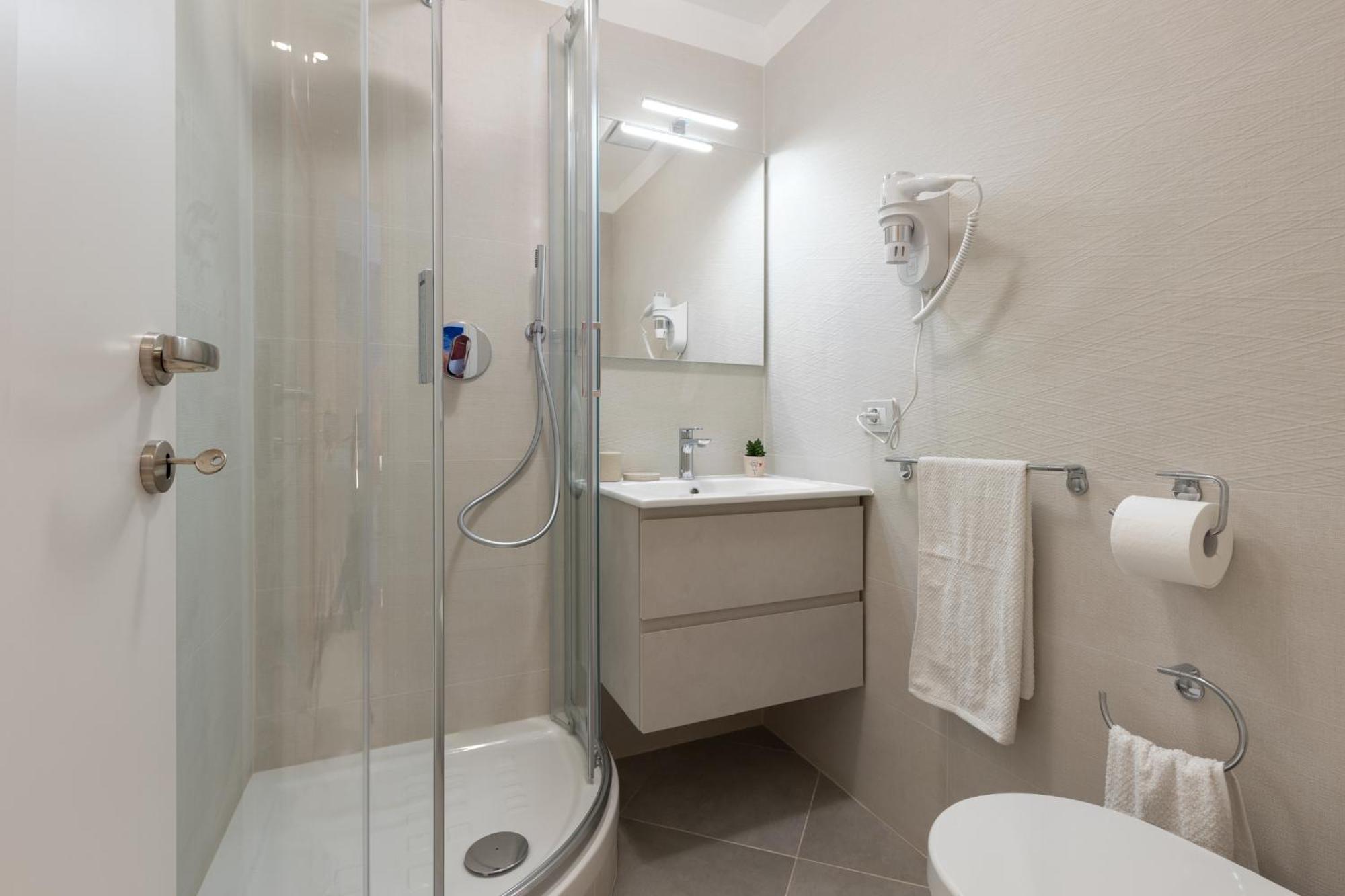 קליארי Galaxy Room Sardinia מראה חיצוני תמונה